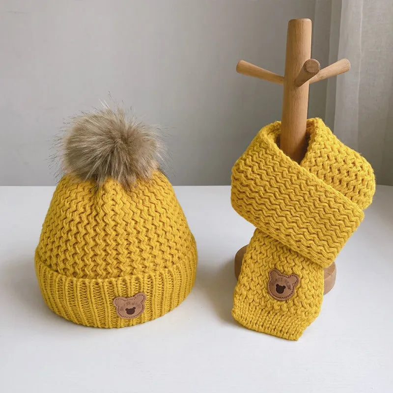 Knitted Teddy Bear Hat and Scarf Set, 2pcs yelloe Set